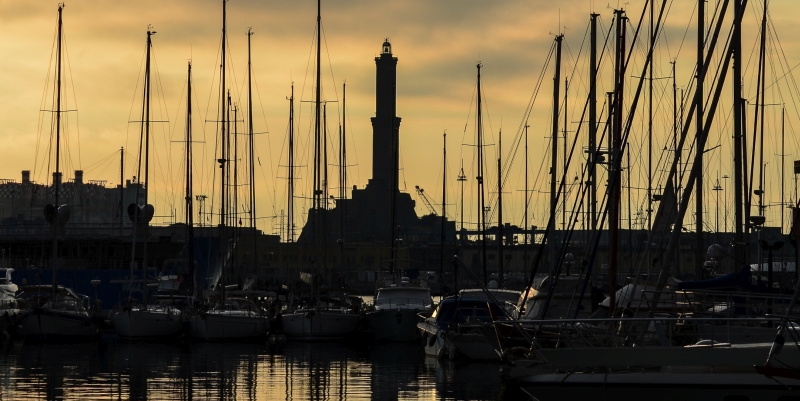 Il porto di Genova